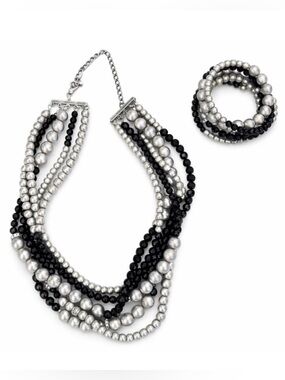 Elegant Silver and Black Pearl Jewelry Set